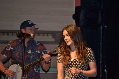 kuzzradio120214-005.jpg