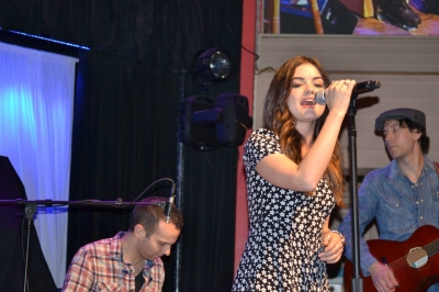kuzzradio120214-009.jpg