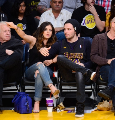 lakersgame130414-010.jpg