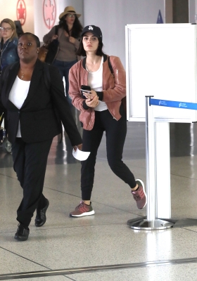 lax290519-004.jpg