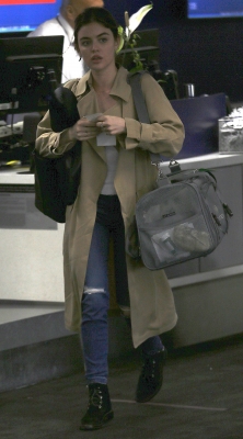 lax300318-004.jpg