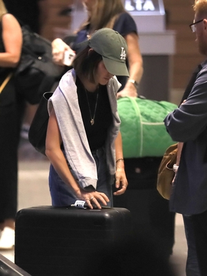 laxla090824-008.jpg