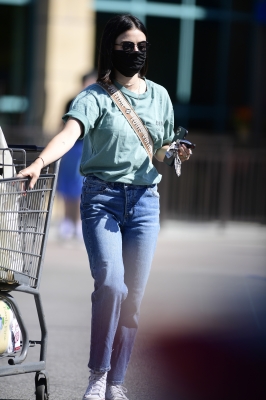 leavingamarketla240520-013.jpg