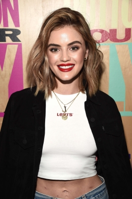 HQ
