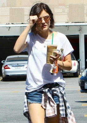 lstarbucks090415-002.jpg