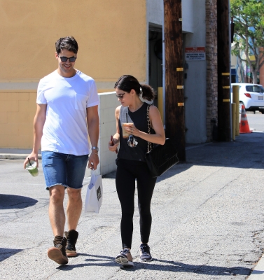lucyandjayson290618-018.jpg