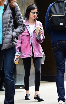 HQ
