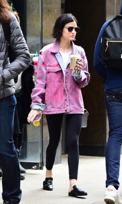HQ
