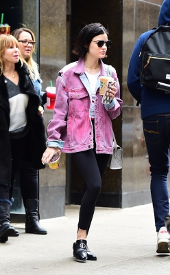 HQ
