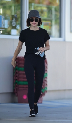 lucyinla250718-004.jpg
