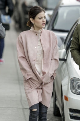 HQ
