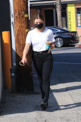 makesamorningcoffeeruninLA_003.jpg