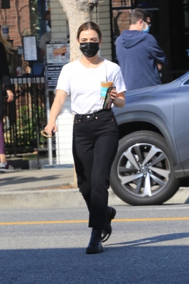 makesamorningcoffeeruninLA_021.jpg