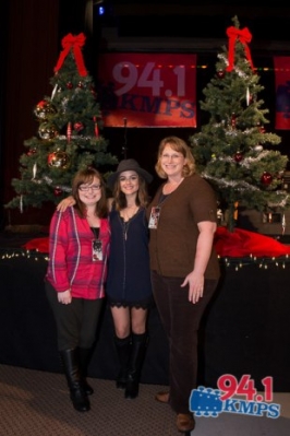 meet_greet101214-048.jpg