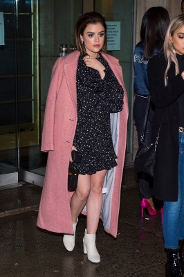 HQ
