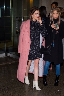 HQ
