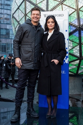 nyrepressjunket301219-017.jpg