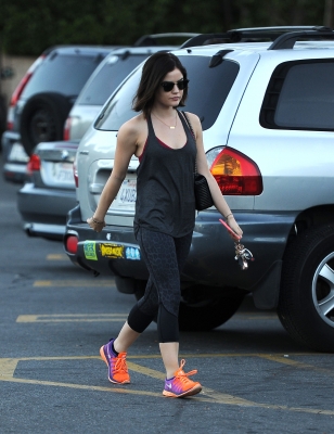 oahollywood130215-001.jpg