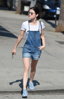 HQ
