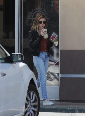 HQ
