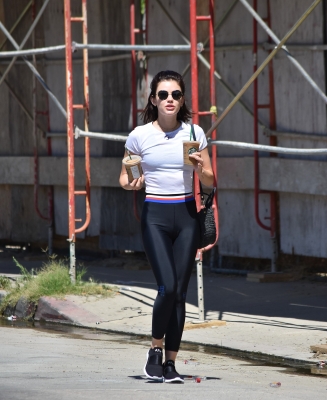 HQ
