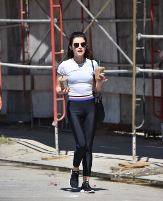 HQ
