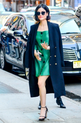 HQ
