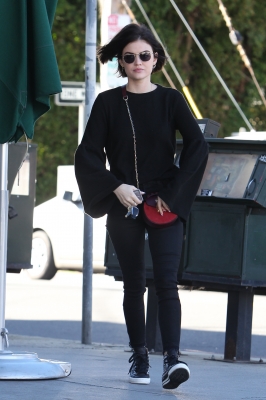 HQ
