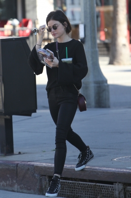 HQ
