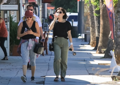 outandabout180918-002.jpg
