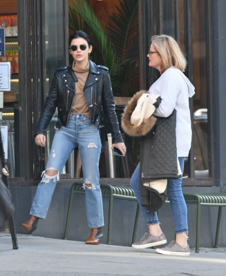outforcoffeenyc121019-007.jpg