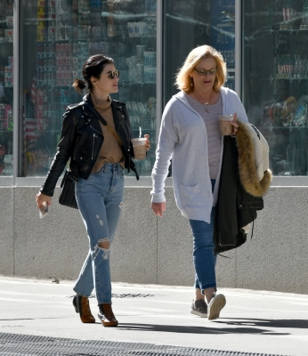 outforcoffeenyc121019-024.jpg