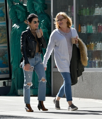 outforcoffeenyc121019-028.jpg