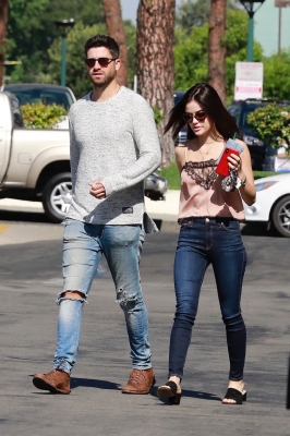 outinla020718-016.jpg