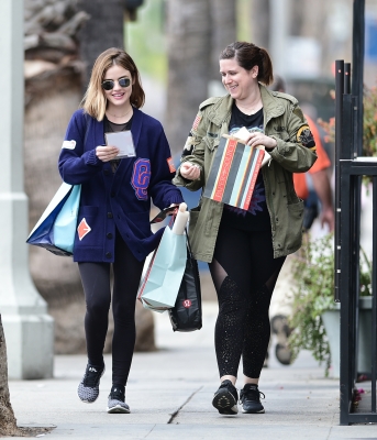 HQ
