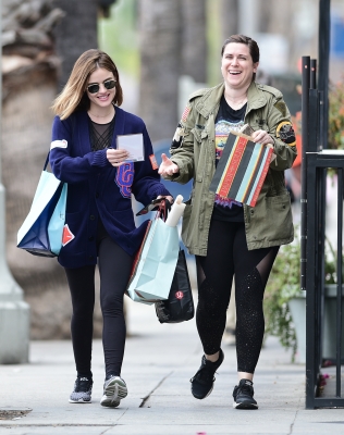 HQ
