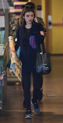 HQ

