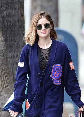 HQ
