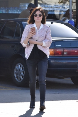 HQ
