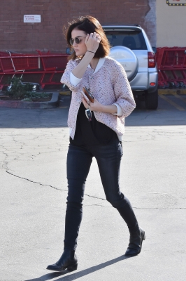HQ
