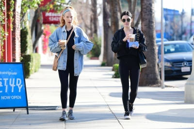outinla120120-014.jpg