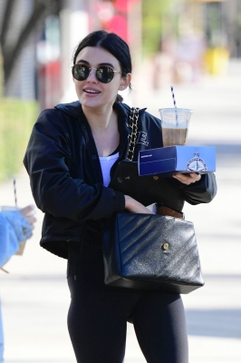 outinla120120-024.jpg