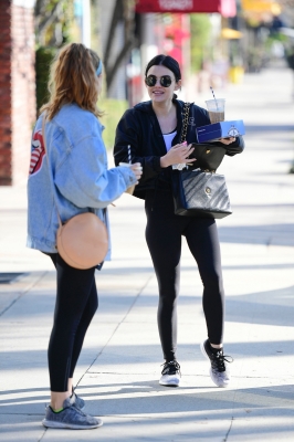 outinla120120-026.jpg