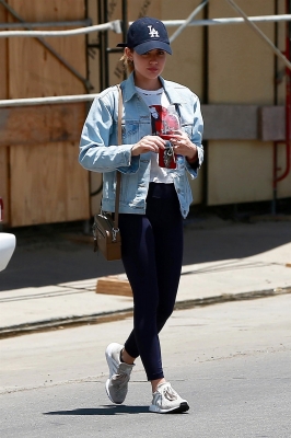 HQ
