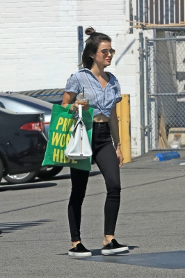 HQ
