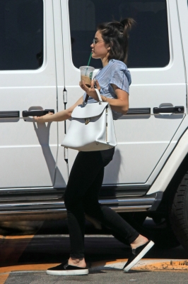 HQ
