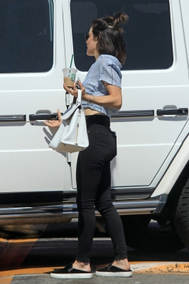 HQ
