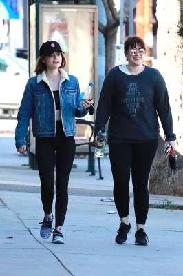 outinla180218-002.jpg