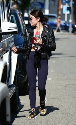 HQ
