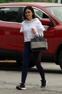 outinla260619-006.jpg